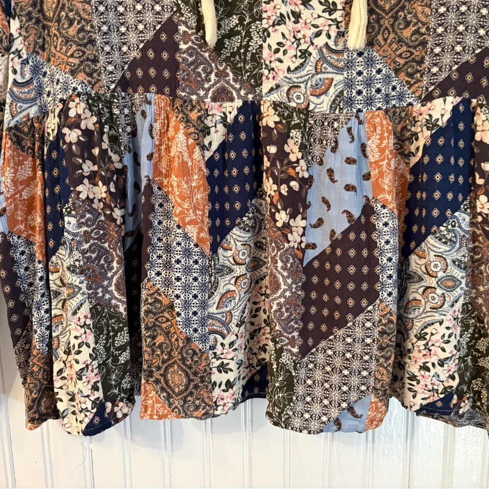 Cleo + Wolf Patchwork Boho Peasant Blouse Tassel … - image 5